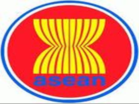 “ “Asociación de Naciones del Sureste Asiático” Fundada en Bangkok el 8 de agosto de 1967, por representantes de Indonesia, Malasia, Filipinas, Singapur.