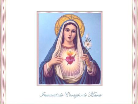 María, Madre de Jesús y nuestra, nos señala hoy su Inmaculado Corazón que arde de amor divino, que rodeado de rosas blancas nos muestra su pureza total.