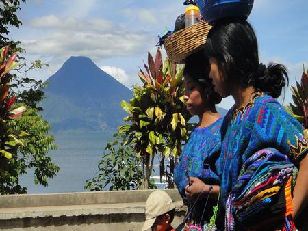 Diagnóstico rápido de políticas y programas para la Prevención del Embarazo en Adolescentes en Guatemala Agosto 2012.