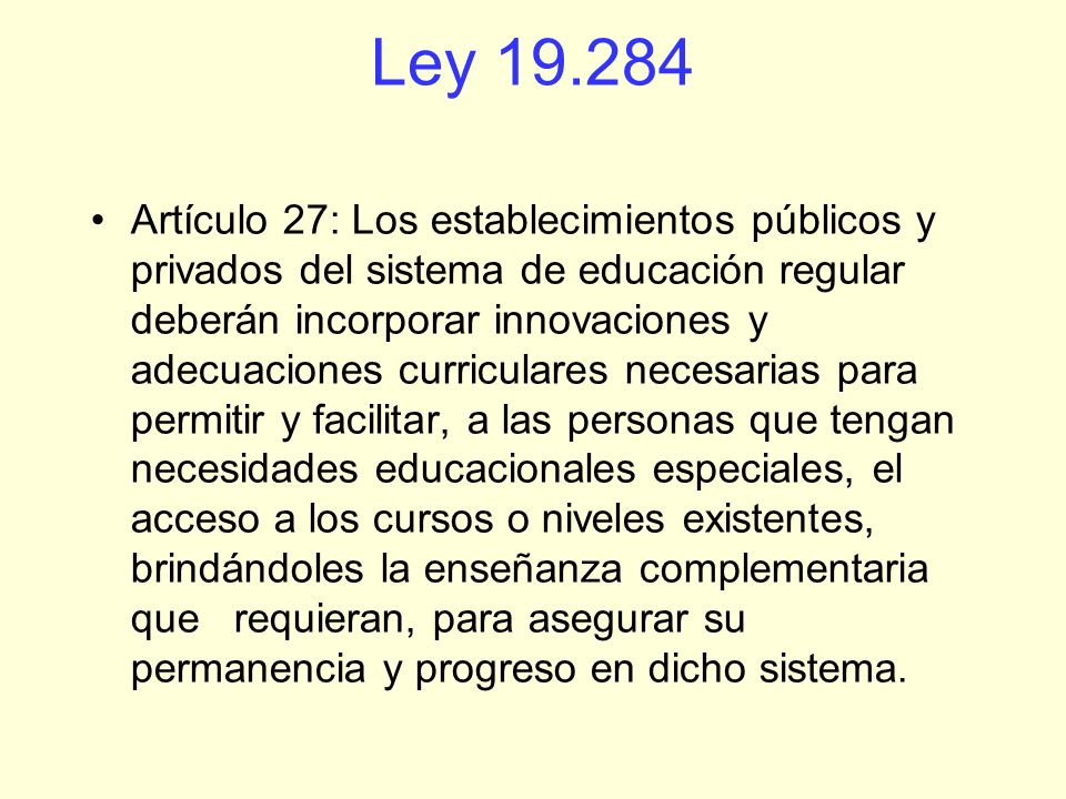 La ley establece la no discriminación, pero sabemos que no la regula, más discriminación existe con los test existentes en el sistema educativo chileno que obligatoriamente selecciona a unos y discrimina a otros.