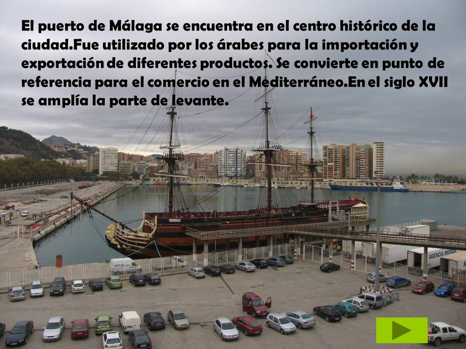 El puerto de Málaga se encuentra en el centro histórico de la ciudad