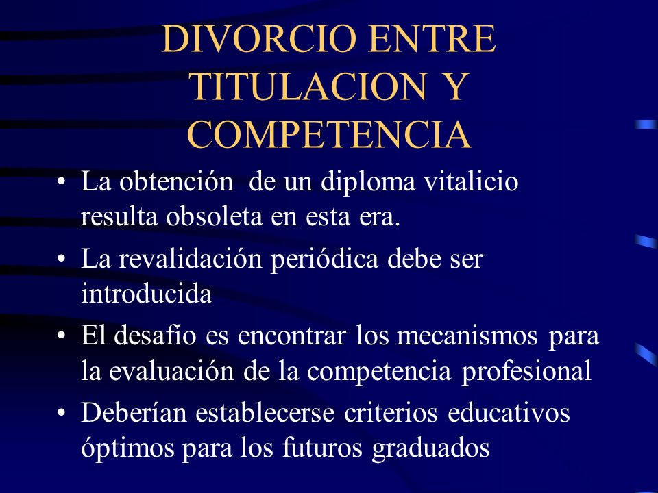 DIVORCIO ENTRE TITULACION Y COMPETENCIA
