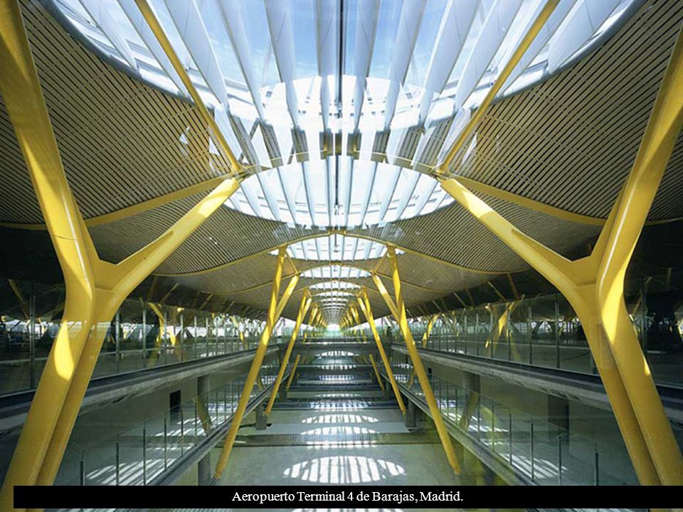 Aeropuerto Terminal 4 de Barajas, Madrid.