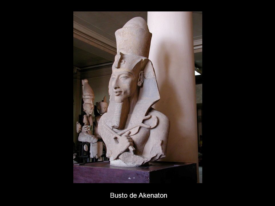 Busto de Akenaton