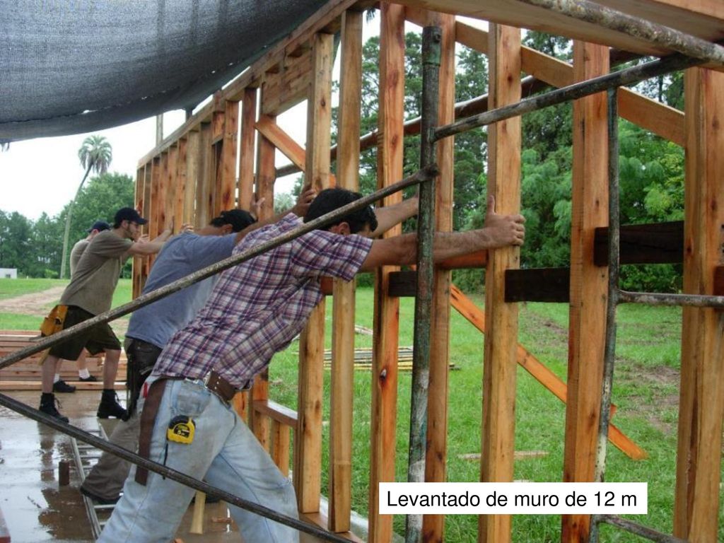 Levantado de muro de 12 m