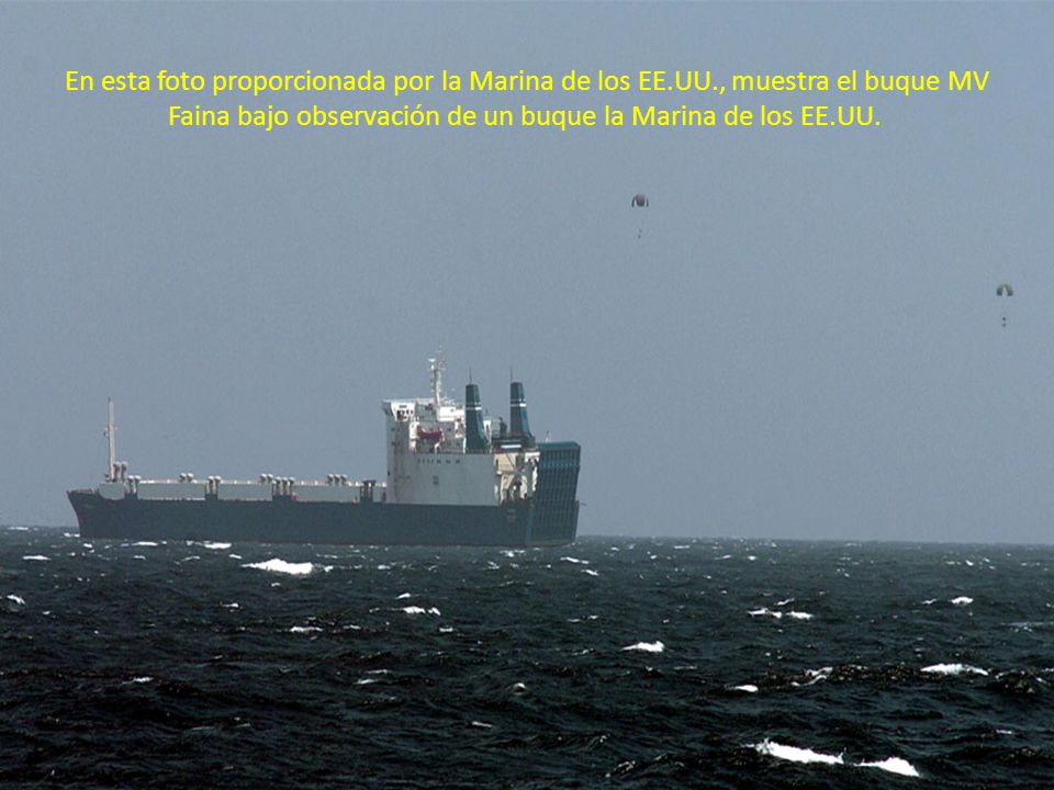 En esta foto proporcionada por la Marina de los EE. UU