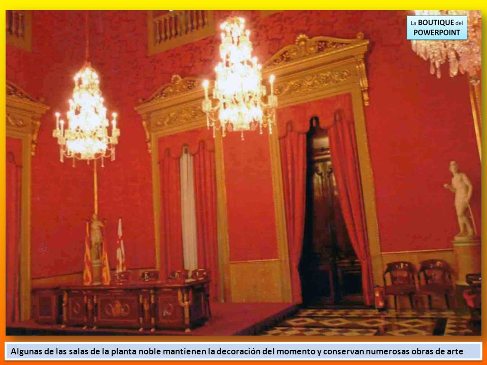 Algunas de las salas de la planta noble mantienen la decoración del momento y conservan numerosas obras de arte