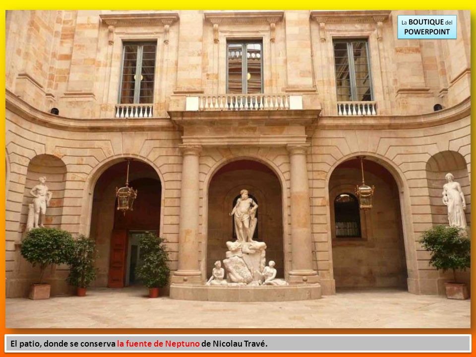 El patio, donde se conserva la fuente de Neptuno de Nicolau Travé.
