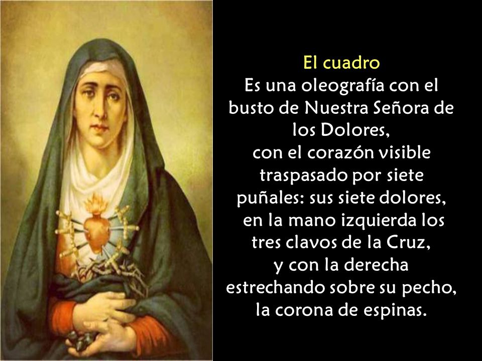 en la mano izquierda los tres clavos de la Cruz,