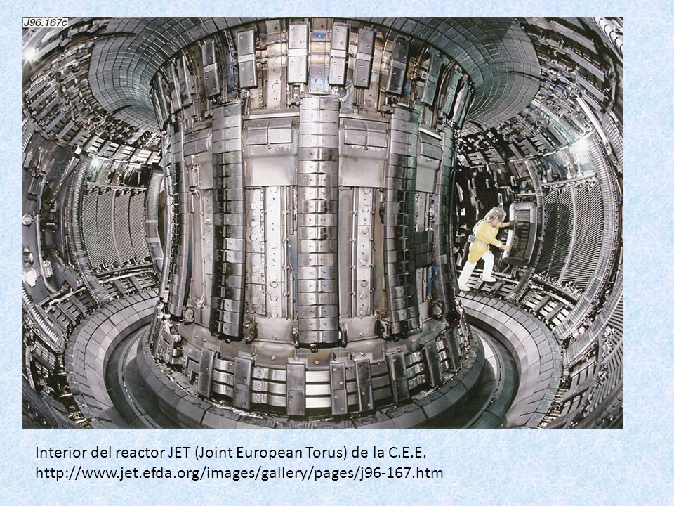 Interior del reactor JET (Joint European Torus) de la C. E. E