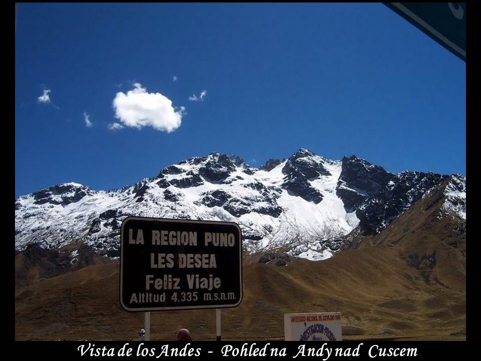 Vista de los Andes - Pohled na Andy nad Cuscem
