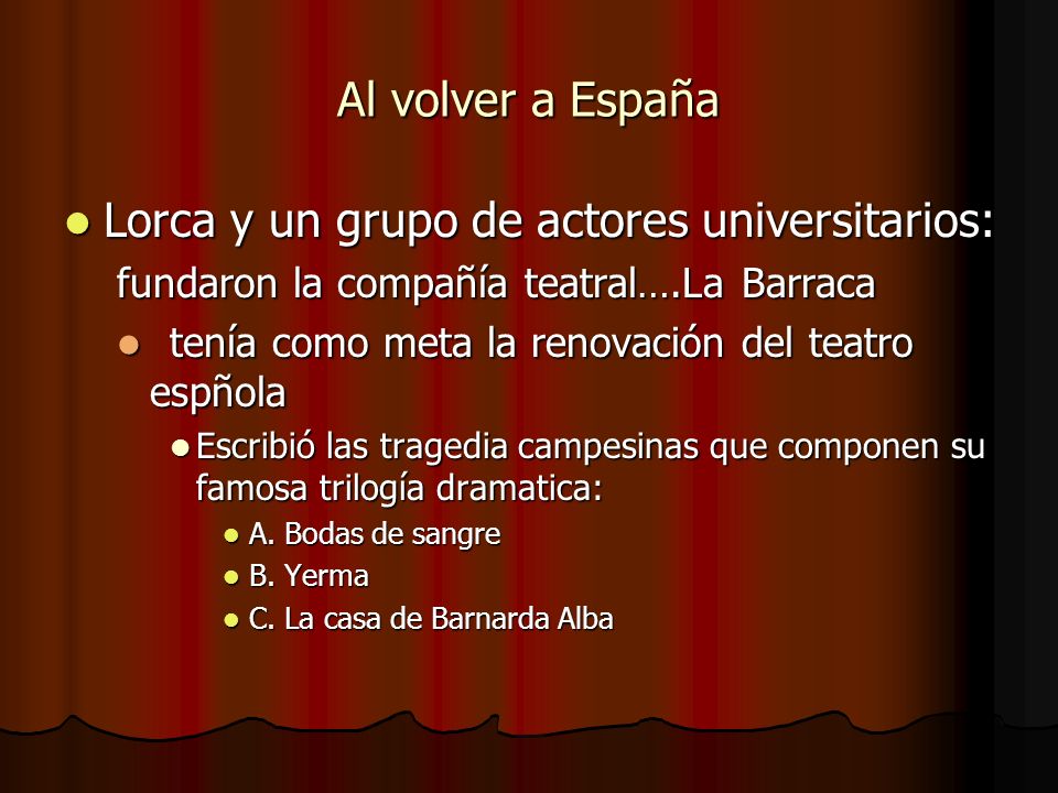 Lorca y un grupo de actores universitarios: