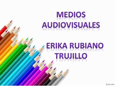 Es un medio visual de imagen fija usado para la presentación de ideas en forma de exposiciones. La información se puede presentar en texto escrito,