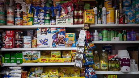 Testeo: Asesoría Almaceneros José Manue Moller Contexto del testeo Visita a almacenes para evaluar los criterios de layout, precios y variedad de productos.