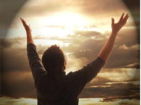 Caminábamos Perdimos «Santo, santo, santo es el SEÑOR Todopoderoso; toda la tierra está llena de su gloria.» Isa 6:3b.