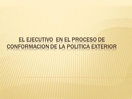 El ejecutivo constituye un enorme aparato federal administrativo en cuyo vértice se encuentra el PRESIDENTE. En el articulo 2, sección1 establece que.