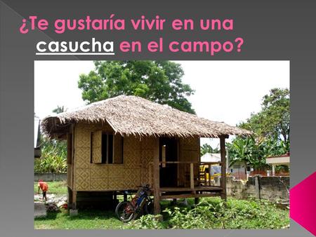 Me lavo la cara y las manos en esta habitación. También me miro en el espejo. el cuarto de baño.