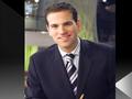  Carlos Loret de Mola realizó sus estudios iniciales en la ciudad de Mérida y continúa su preparación en la Ciudad de México, es Licenciado en Economía.