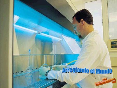 Un científico que vivía preocupado con los problemas del mundo, estaba resuelto a encontrar los medios para aminorarlos Así que pasaba días en su laboratorio.