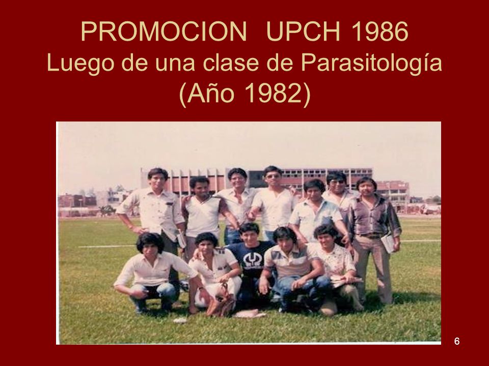 PROMOCION UPCH 1986 Luego de una clase de Parasitología (Año 1982)