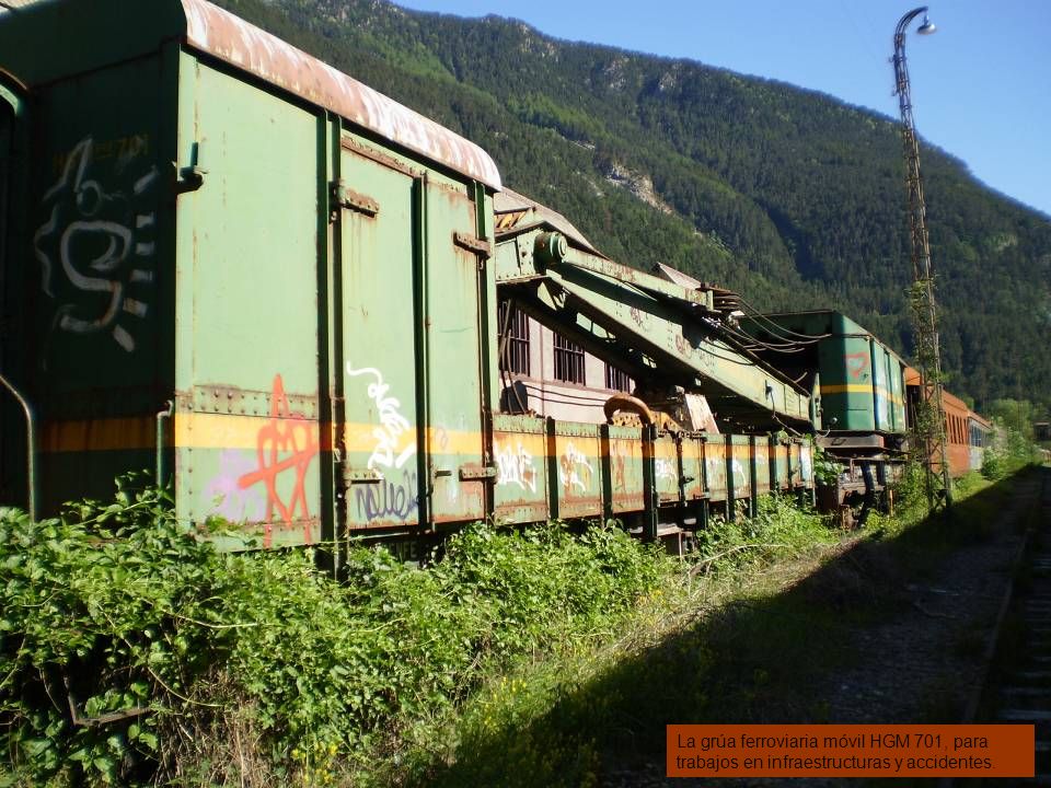 La grúa ferroviaria móvil HGM 701, para trabajos en infraestructuras y accidentes.
