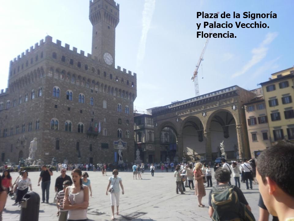 Plaza de la Signoría y Palacio Vecchio. Florencia.