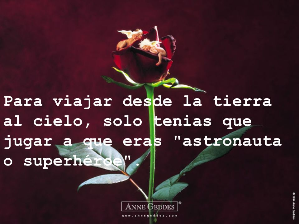 Para viajar desde la tierra al cielo, solo tenias que jugar a que eras astronauta o superhéroe .