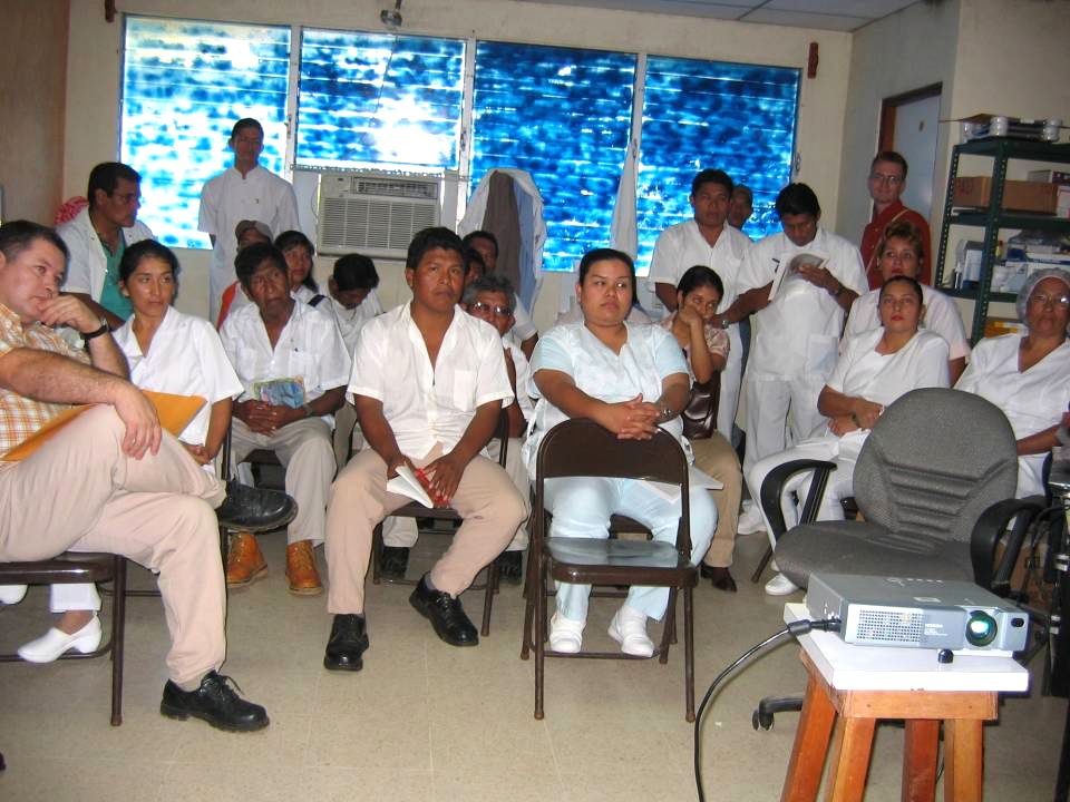 Importancia de entrenamiento, no sólo del personal encargado del uso del sistema sino al administrativo y gerencial local y regional.
