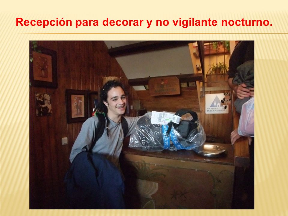 Recepción para decorar y no vigilante nocturno.