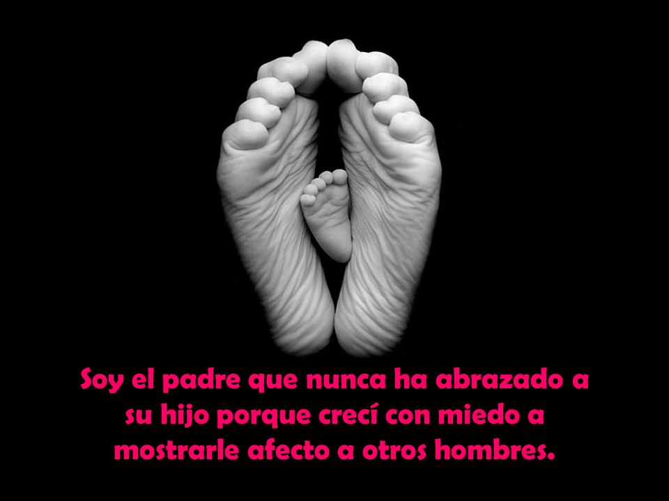 Soy el padre que nunca ha abrazado a su hijo porque crecí con miedo a mostrarle afecto a otros hombres.