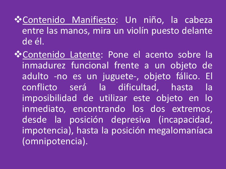 Contenido Manifiesto: Un niño, la cabeza entre las manos, mira un violín puesto delante de él.