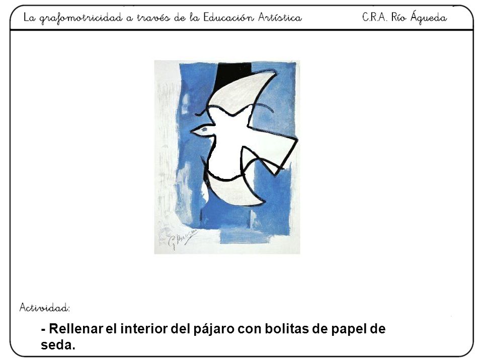 - Rellenar el interior del pájaro con bolitas de papel de seda.