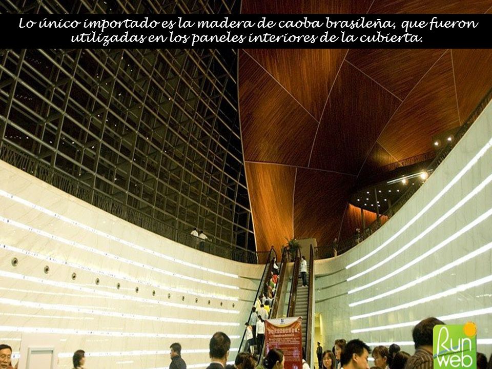 Lo único importado es la madera de caoba brasileña, que fueron utilizadas en los paneles interiores de la cubierta.