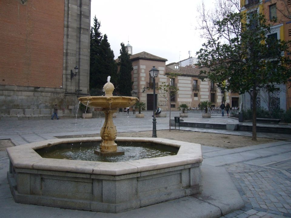 Plaza Puerta de Moros