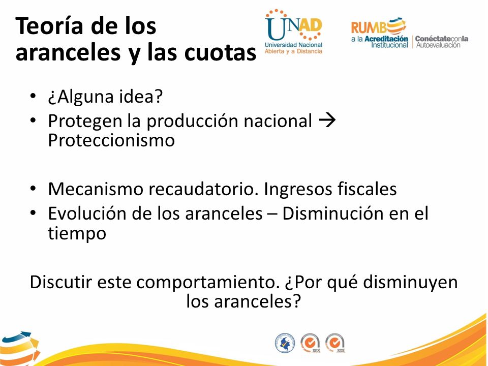 Discutir este comportamiento. ¿Por qué disminuyen los aranceles