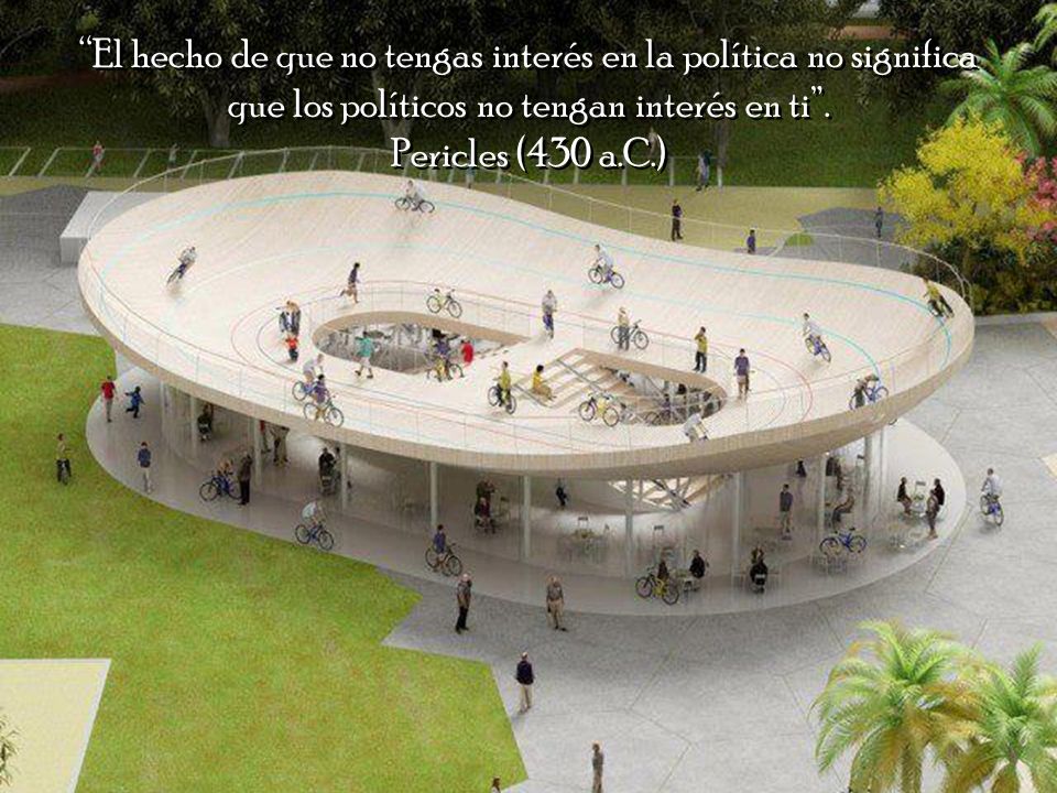 El hecho de que no tengas interés en la política no significa que los políticos no tengan interés en ti .