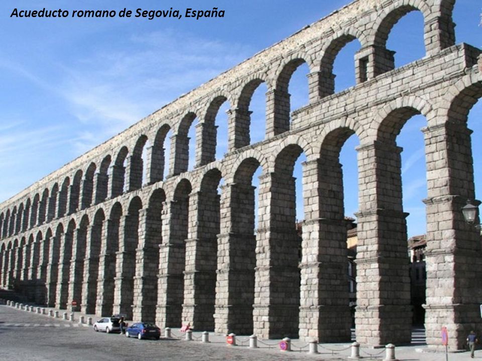 Acueducto romano de Segovia, España