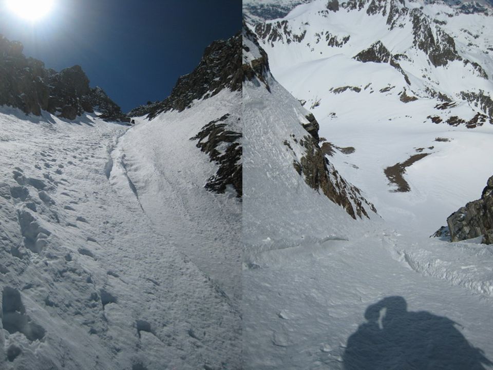 después del rápel destrepamos la canal marcha atrás, la pendiente así lo exige, afortunadamente aquí la nieve está bien.
