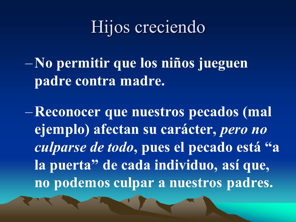 Hijos creciendo No permitir que los niños jueguen padre contra madre.