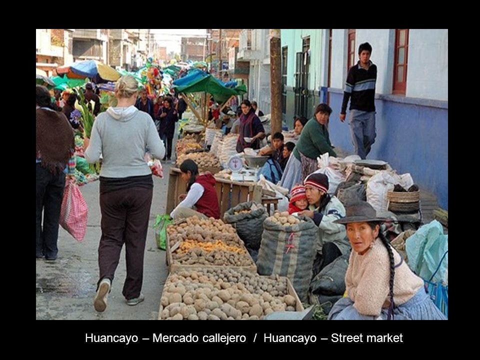Huancayo – Mercado callejero / Huancayo – Street market