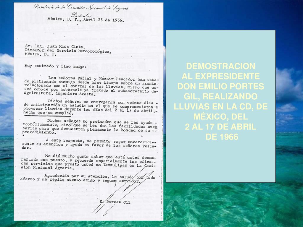 DEMOSTRACION AL EXPRESIDENTE. DON EMILIO PORTES. GIL, REALIZANDO. LLUVIAS EN LA CD, DE. MÉXICO, DEL.