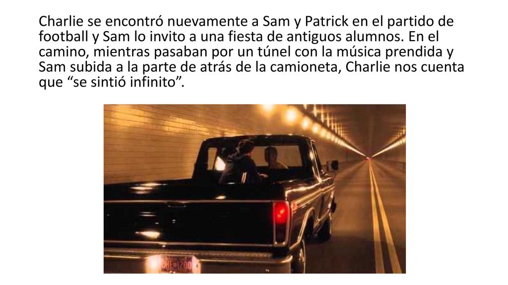 Charlie se encontró nuevamente a Sam y Patrick en el partido de football y Sam lo invito a una fiesta de antiguos alumnos.