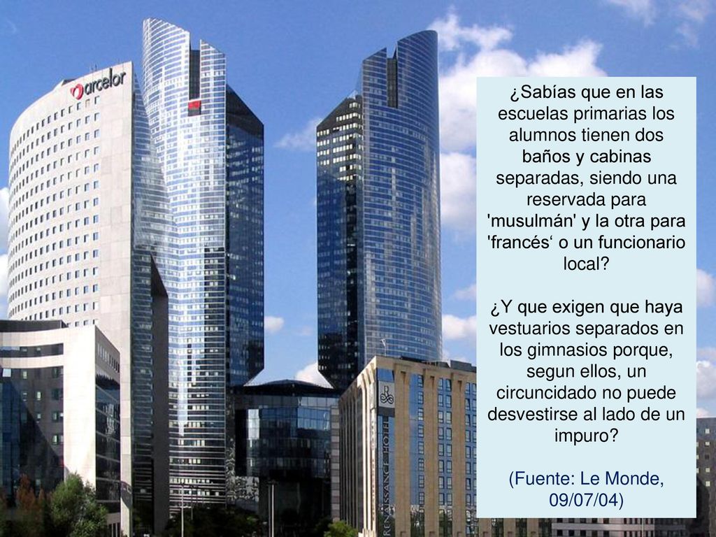 ¿Sabías que en las escuelas primarias los alumnos tienen dos baños y cabinas separadas, siendo una reservada para musulmán y la otra para francés‘ o un funcionario local