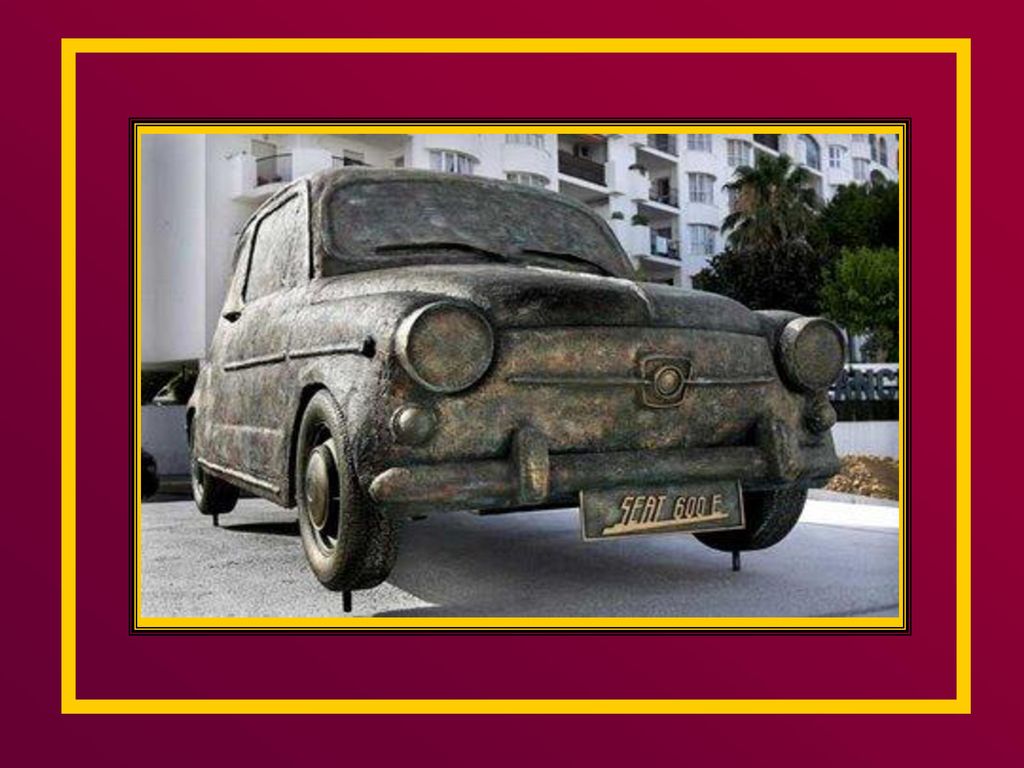 Por fin en España se ha realizado un monumento al famoso SEAT 600 que tanto recuerdan muchos nostálgicos.