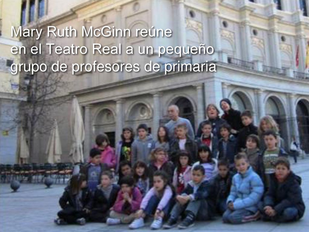Mary Ruth McGinn reúne en el Teatro Real a un pequeño grupo de profesores de primaria