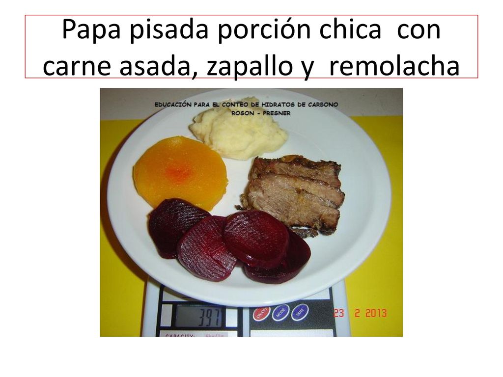 Papa pisada porción chica con carne asada, zapallo y remolacha