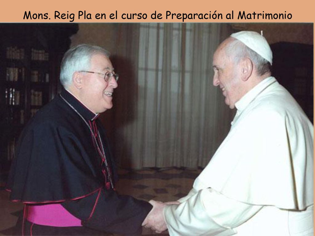 Mons. Reig Pla en el curso de Preparación al Matrimonio