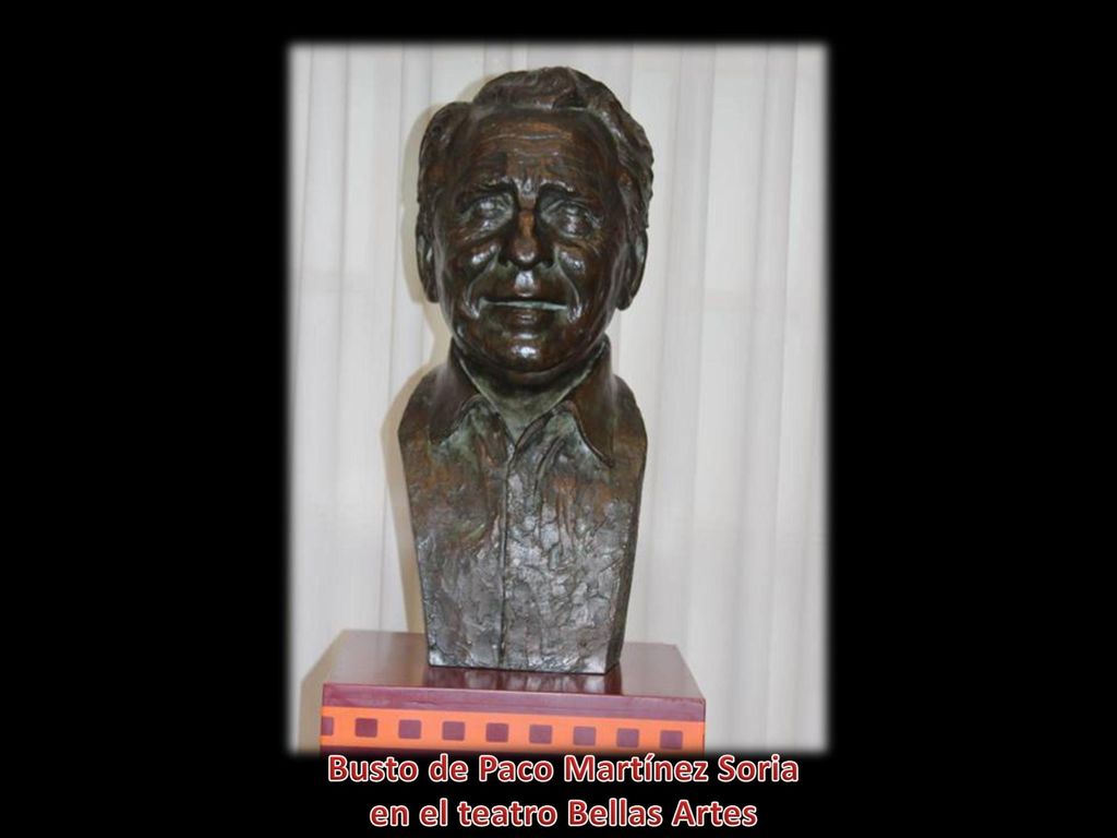 Busto de Paco Martínez Soria en el teatro Bellas Artes