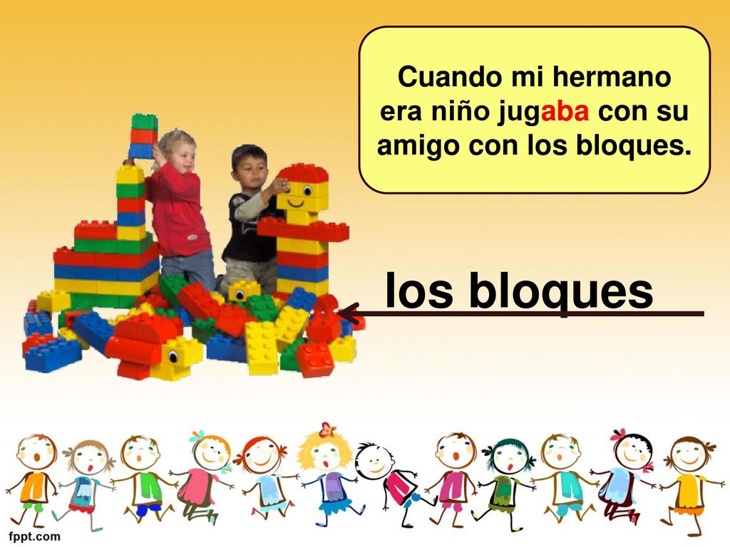 Cuando mi hermano era niño jugaba con su amigo con los bloques.