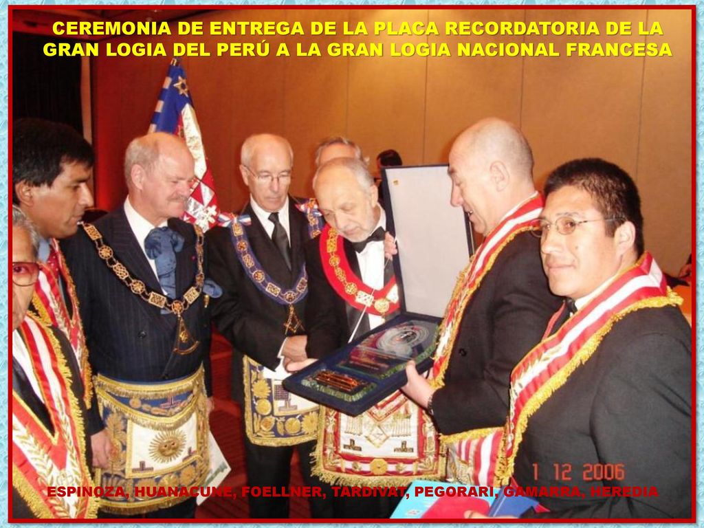 CEREMONIA DE ENTREGA DE LA PLACA RECORDATORIA DE LA